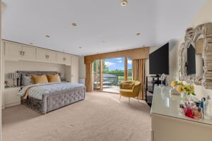 Photo 35- click for photo gallery